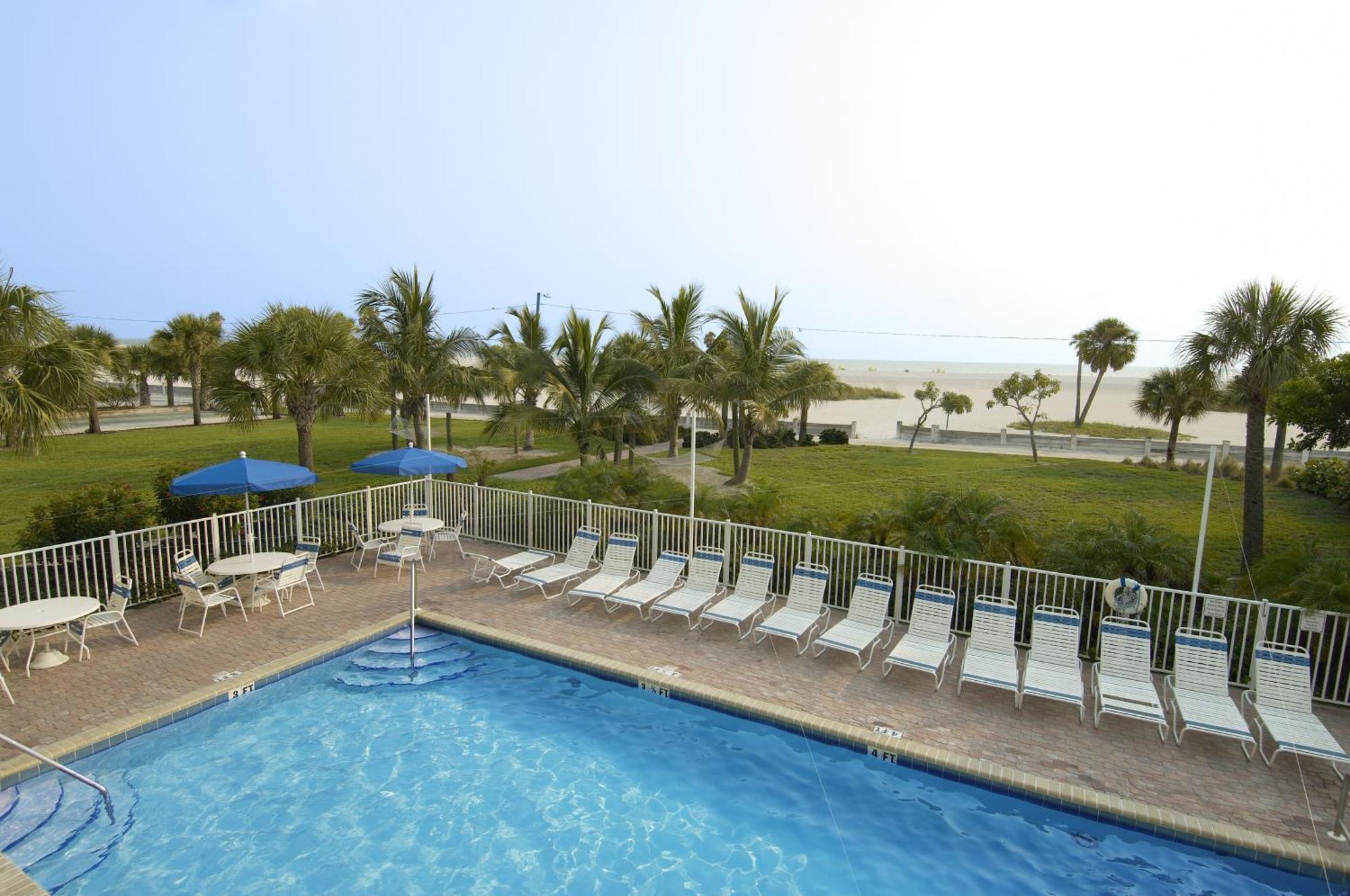 South Beach Oceanfront Resort St. Pete Beach Buitenkant foto