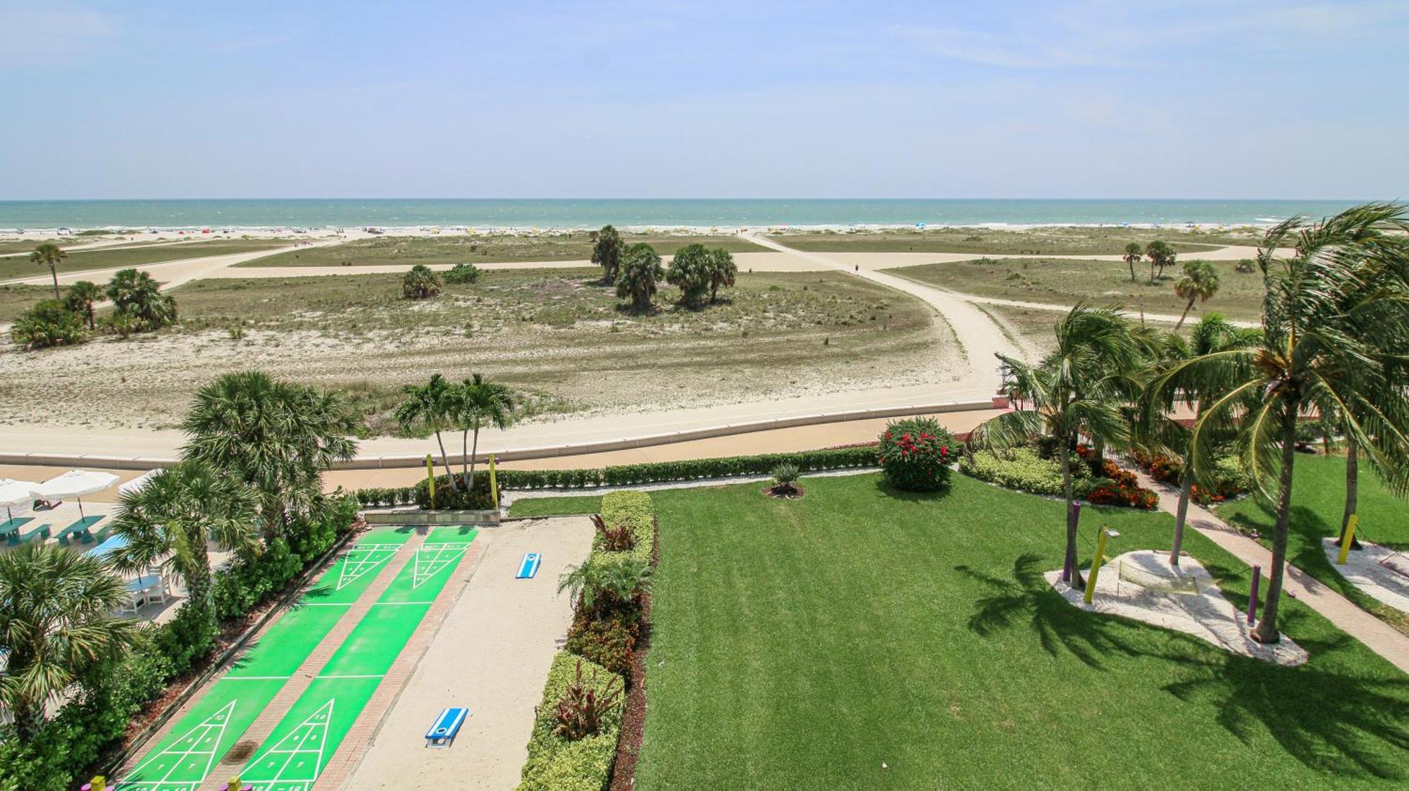 South Beach Oceanfront Resort St. Pete Beach Buitenkant foto